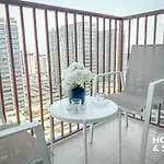 Modern 2Br At Collective, Dubai Hills